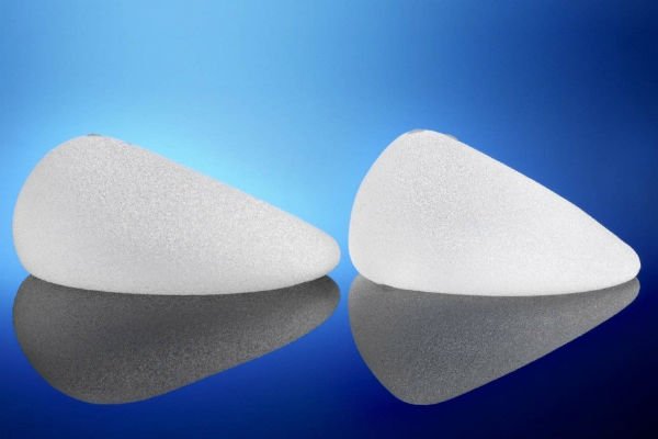 Anatomik ko'krak implantlari